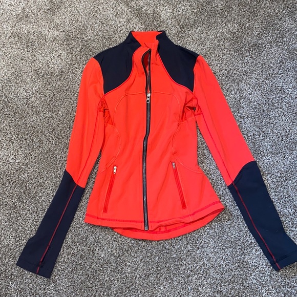 Lululemon jacket - Picture 2 of 5
